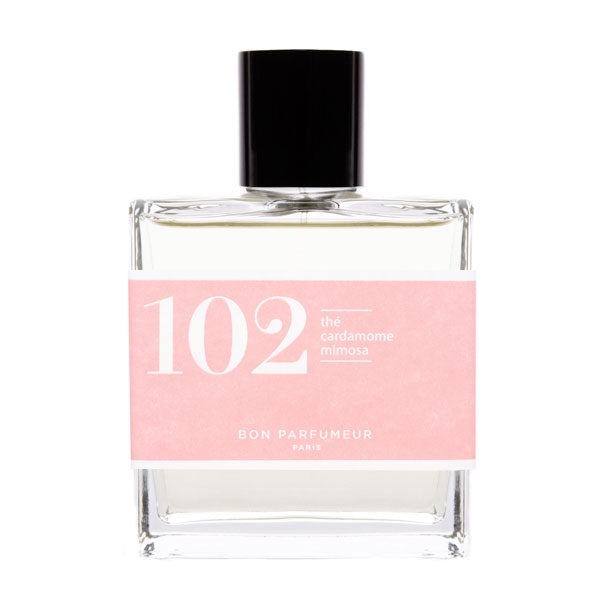 Bon Parfumeur - Les Classiques - 102 Parfümflakon mit rosa Etikett und schwarzem Verschluss vor weißem Hintergrund