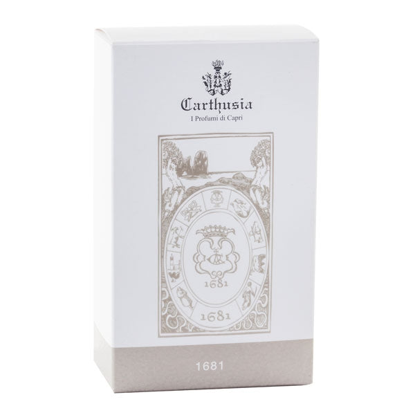 Carthusia - 1681 Verpackung in Weiß mit historischer Illustration und Markenlogo auf hellem Untergrund