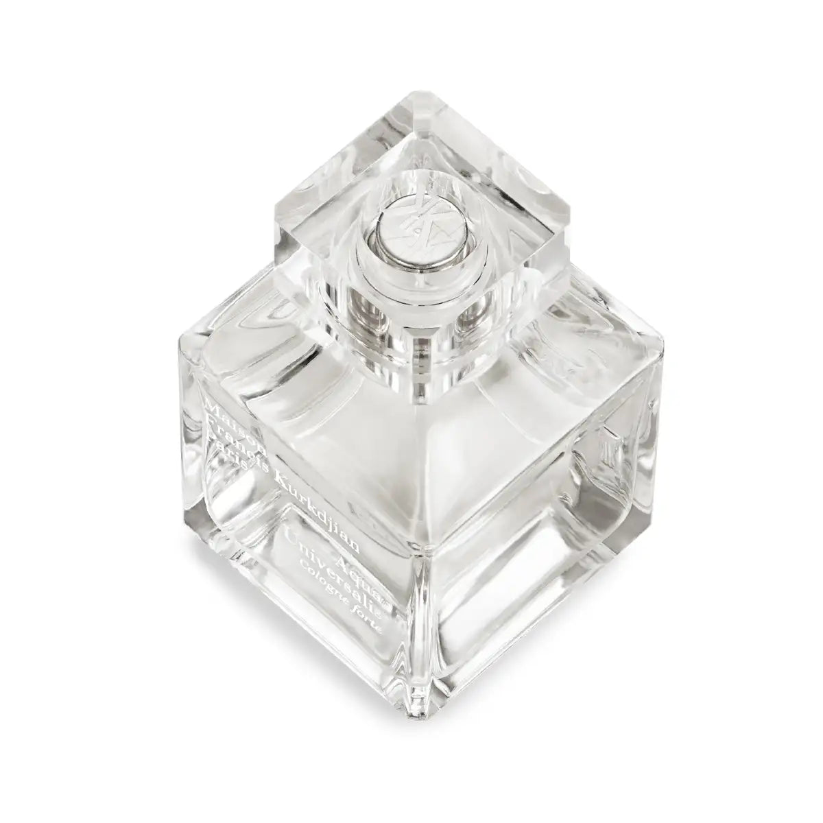 Maison Francis Kurkdjian Paris - Aqua Universalis Cologne Forte klarer Glasflakon mit geometrischem Design vor weißem Hintergrund