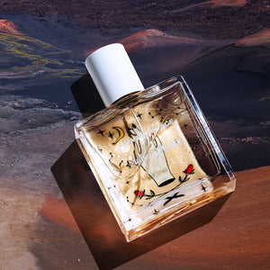 Maison Matine - Avant l’Orage Parfumflakon mit künstlerischer Hand- und Mondillustration auf klarem Glas