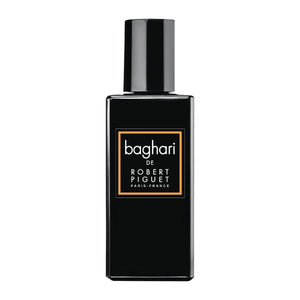 Piguet - Baghari Parfumflakon in elegant schwarzem Design mit rechteckigem Etikett und kubischem Verschluss vor weißem Hintergrund