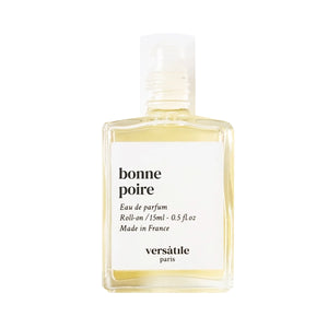 Versatile - Bonne Poire klarer Roll-on Flakon mit weißem Etikett und minimalistischem Design vor weißem Hintergrund