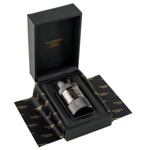 ArteOlfatto - Capsule 1968 in schwarzem eleganten Etui mit goldener Prägung und fein strukturiertem Flakon präsentiert