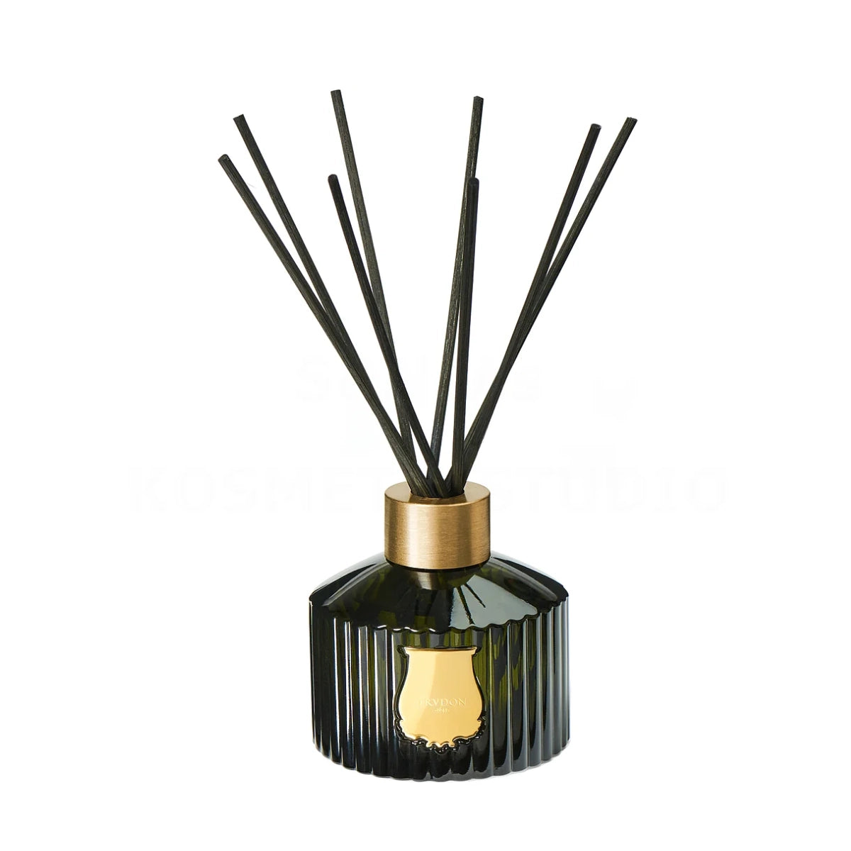 Trudon - Reed Diffusor - Cyrnos mit dunkelgrünem geriffeltem Flakon und goldfarbenem Verschluss vor weißem Hintergrund