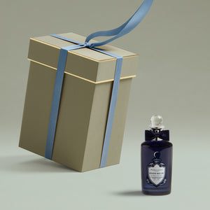 Penhaligon's - British Tales - Endymion Concentré edler dunkelblauer Flakon mit rundem Glasverschluss und Geschenkbox mit blauem Band