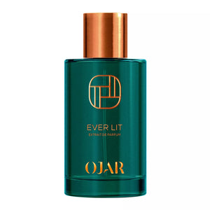 Ojar - Ever Lit Parfumflakon in tiefem Grün mit goldfarbenem Schriftzug und Kupferkappe vor weißem Hintergrund
