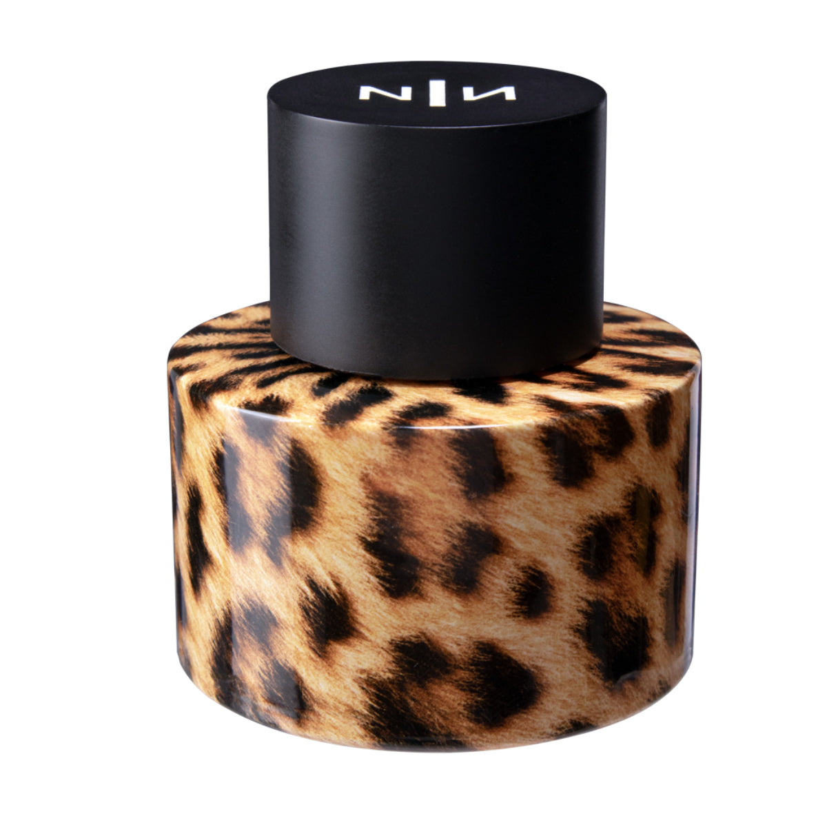 New Notes - Modern Liquid Collection - Felina Parfumflakon mit Leopardenmuster und schwarzem Verschluss vor weißem Hintergrund