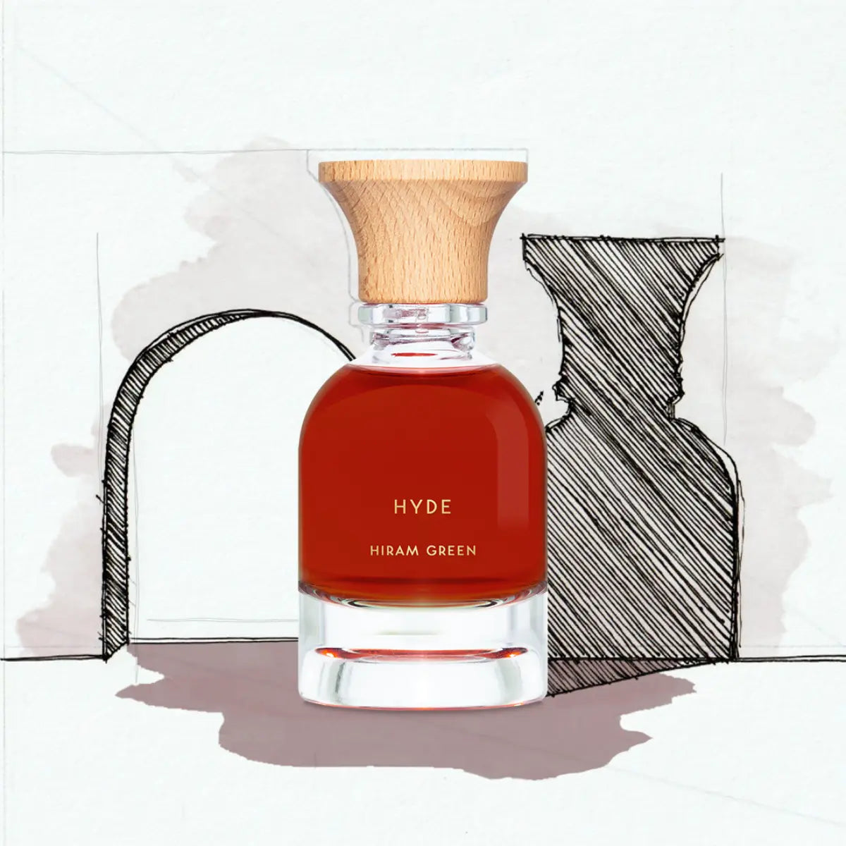 Hiram Green - Hyde Parfumflakon mit braunem Duft und elegantem Holzverschluss vor künstlerischer Zeichnung