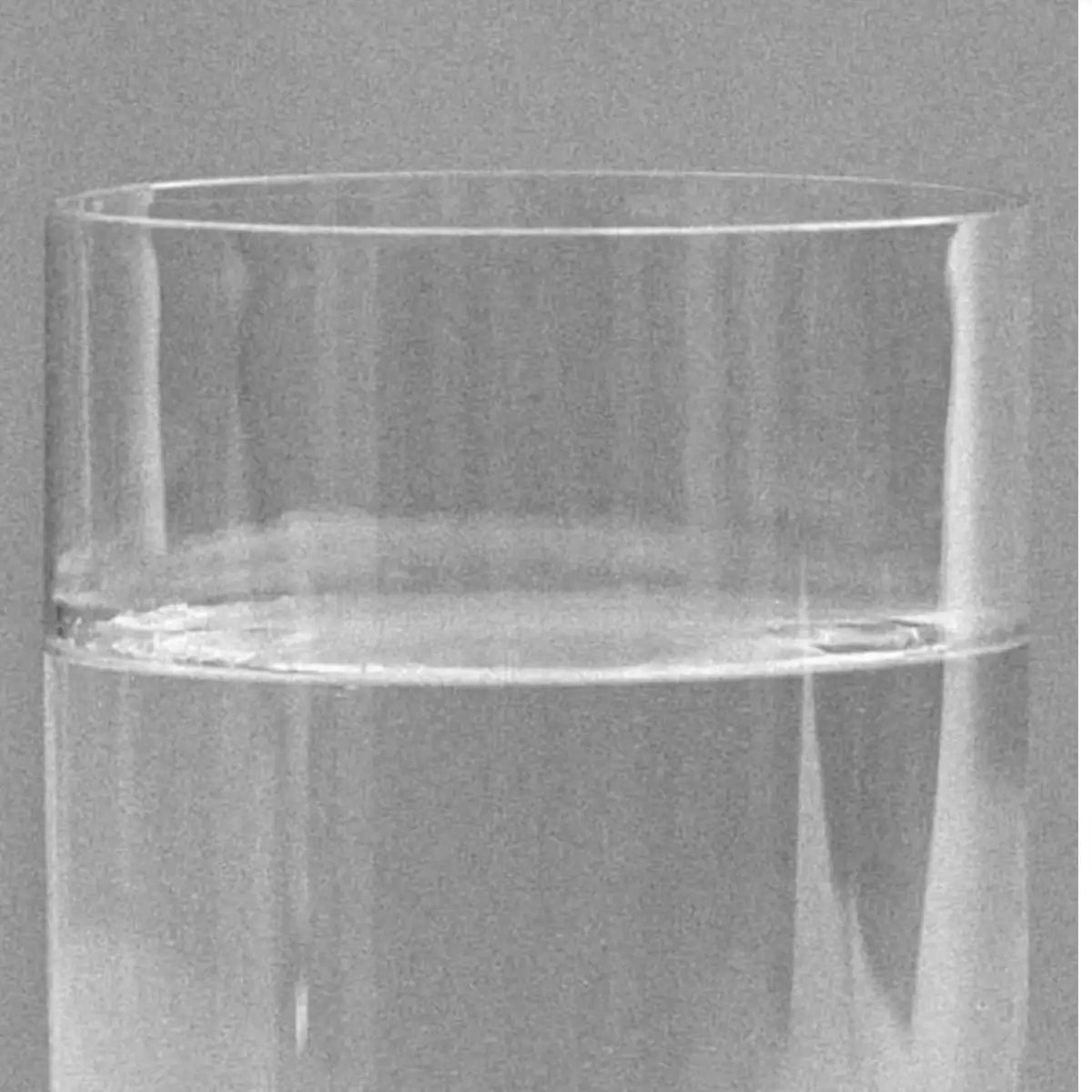 D.S. & Durga - I Don't Know What - Body Lotion in transparentem Flakon mit cremefarbener Lotionfüllung und schlichtem Design