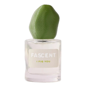 Fascent - I Fig You Parfumflakon mit grünem, organisch geformtem Deckel und klarem Glasflakon vor weißem Hintergrund