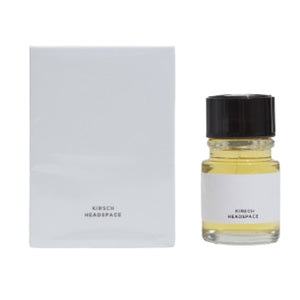 Headspace - Kirsch kleiner Glasflakon mit hellem Parfum und minimalistischer, weißer Verpackung auf weißem Hintergrund