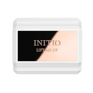 Initio - Hedonist Collection - Lift Me Up elegante Verpackung mit gold-schwarzem Design in schlichtem Weißrahmen