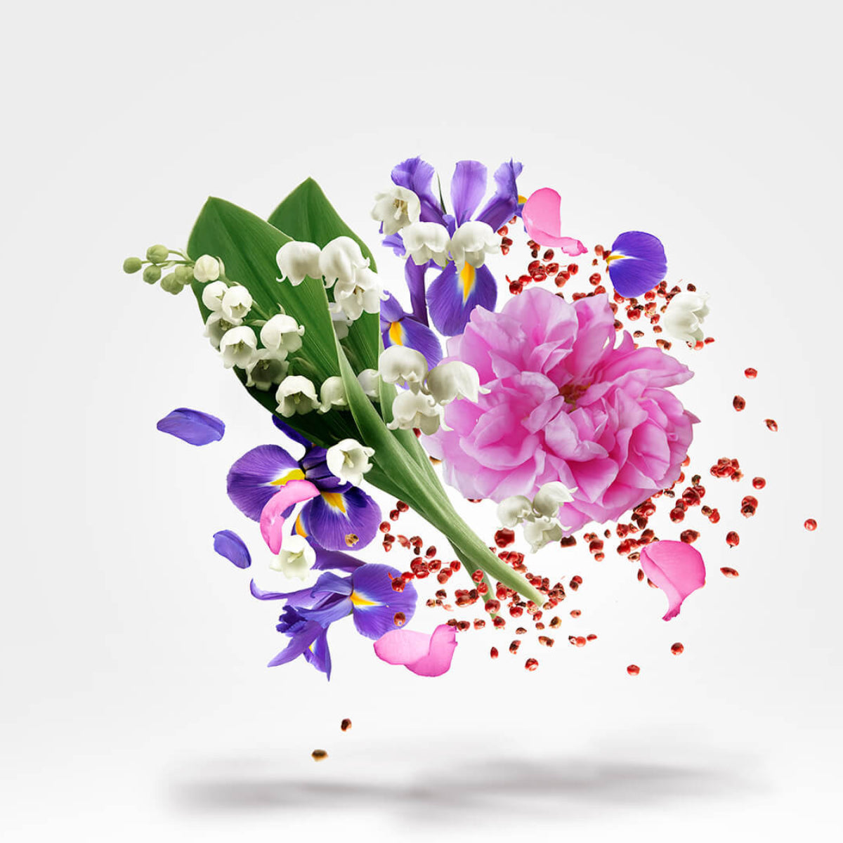 Xerjoff - Shooting Stars - Lua Komposition aus Maiglöckchen, bulgarischer Rose, Iris und fruchtigen Noten auf hellem Hintergrund
