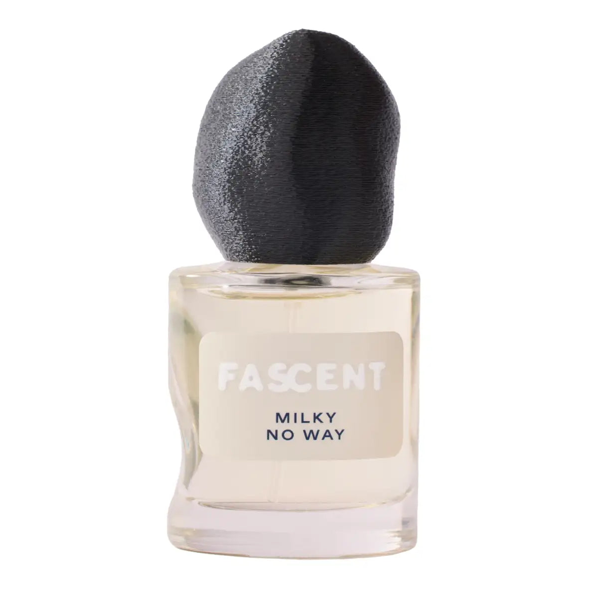 Fascent - Milky No Way Parfumflakon mit markant schwarzem, unregelmäßig geformtem Deckel vor weißem Hintergrund