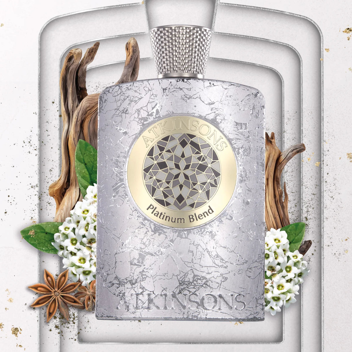Atkinsons 1799 - Platinum Blend Parfumflakon in silberner Optik mit filigranem Ornament und goldfarbenem Emblem