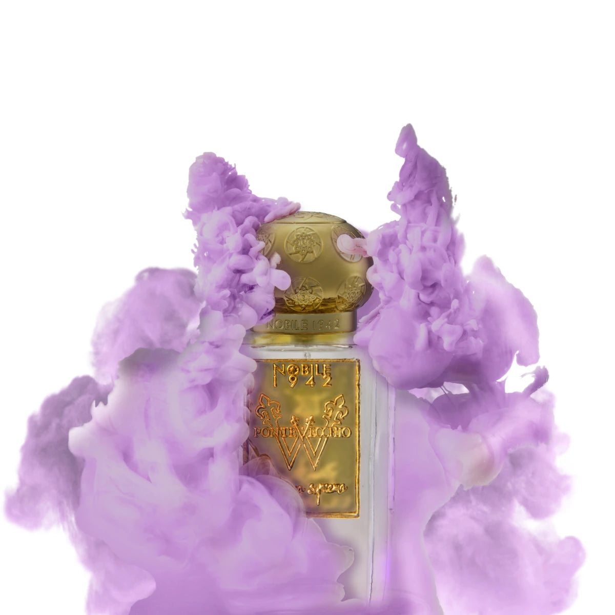 Nobile 1942 - PonteVecchio W - Fragranza Suprema Parfumflakon mit goldfarbenem Verschluss und lila Rauch vor weißem Hintergrund