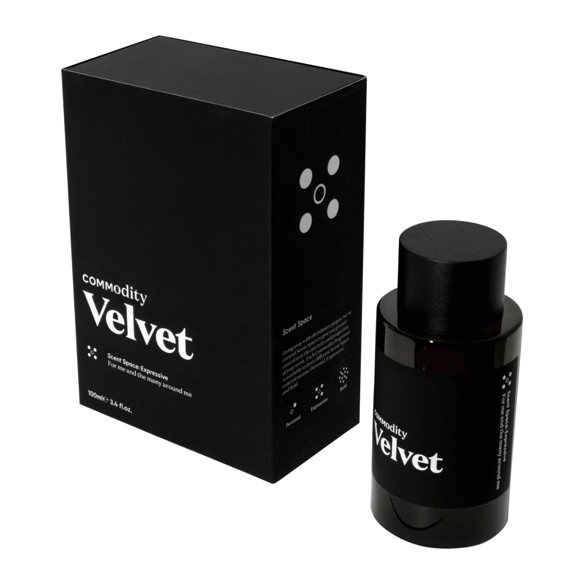 Commodity - Velvet Parfumflakon und schwarze Verpackung in elegantem, minimalistischem Design auf weißem Hintergrund gezeigt