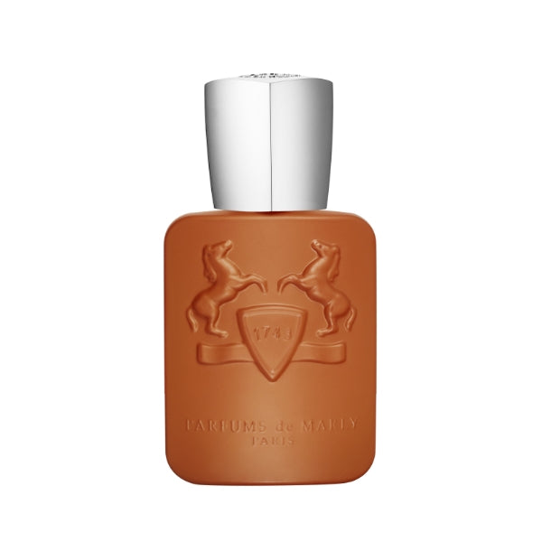 Parfums de Marly - Althaïr zeigt eleganten braunen Flakon mit reliefartigen Pferdemotiven und silbernem Verschluss