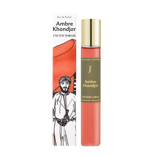 Une Nuit Nomade - Une Nuit a Oman - Ambre Khandjar Parfumflakon mit goldener Kappe und Illustration eines Mannes vor rotem Hintergrund
