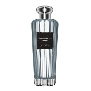 Jean Poivre - A Nightingale's Dream Parfumflakon in klarem Glas mit silbernem Verschluss und schwarzem Etikett auf weißem Hintergrund