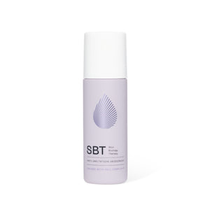 SBT - Body - Anti Irritation Deodorant in helllila Sprühflasche für sanften Schutz und pflegende Feuchtigkeitswirkung