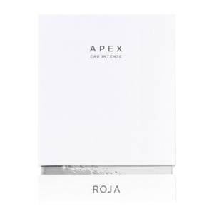 Roja Parfums - APEX Eau Intense zeigt minimalistische weiße Verpackung mit einfachem Schriftzug und silbernem Akzent