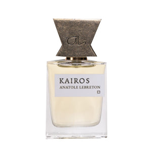 Anatole Lebreton - Artefacts - Kairos Parfumflakon mit goldfarbenem Verschluss und schlichtem Etikett auf weißem Hintergrund