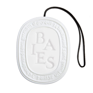Diptyque - Baies / Beeren - Scented Oval mit elegantem Duft nach Rosen und schwarzen Johannisbeerblättern
