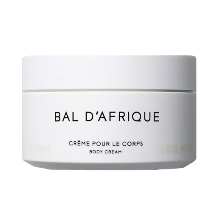 Byredo - Bal d'Afrique - Body Cream in weißem Tiegel mit schlichtem, elegantem Design auf hellem Hintergrund
