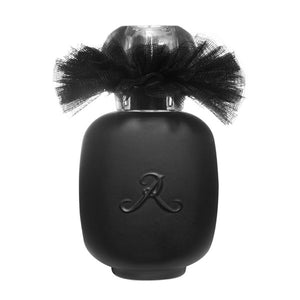 Parfums de Rosine - Ballerina No. 3 eleganter schwarzer Flakon mit schwarzer Tüllverzierung vor weißem Hintergrund