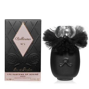 Parfums de Rosine - Ballerina No. 3 schwarzer Flakon mit zartem Tüllkragen und edlem schwarzem Etui vor weißem Hintergrund