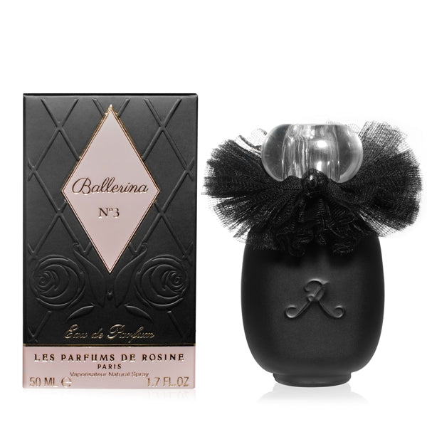 Parfums de Rosine - Ballerina No. 3 schwarzer Flakon mit zartem Tüllkragen und edlem schwarzem Etui vor weißem Hintergrund