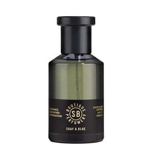 Shay & Blue - Blacks Club Leather Parfumflakon mit dunklem Glas und schwarzem Verschluss vor weißem Hintergrund