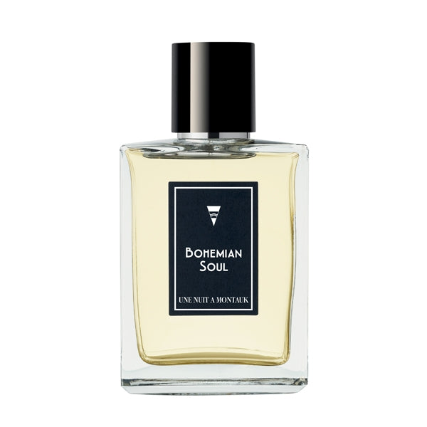 Une Nuit Nomade - Une Nuit a Montauk - Bohemian Soul Parfumflakon mit schlichtem schwarzen Etikett vor weißem Hintergrund