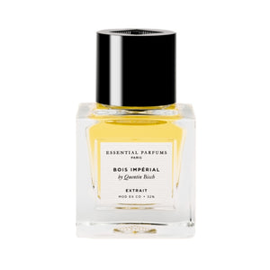 Essential Parfums - Bois Impérial - Extrait de Parfum klarer Flakon mit schwarzem Verschluss und goldgelbem Inhalt vor weißem Hintergrund