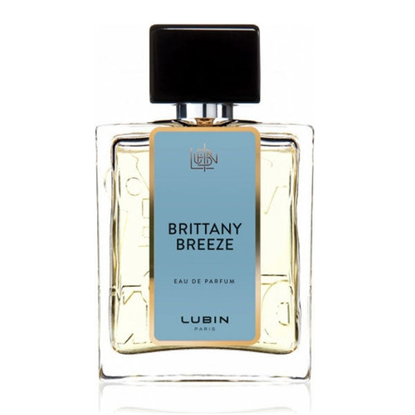 Lubin - Brittany Breeze Parfumflakon mit hellblauem Etikett und schwarzem Verschluss vor weißem Hintergrund