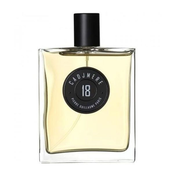 Pierre Guillaume - Cadjméré No.18 Parfumflakon mit klaren Linien und schwarzem Verschluss vor weißem Hintergrund