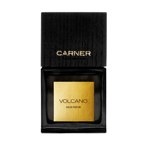Carner Barcelona - Black Collection - Volcano Parfümflakon in schwarzem Glas mit goldfarbener Beschriftung vor weißem Hintergrund