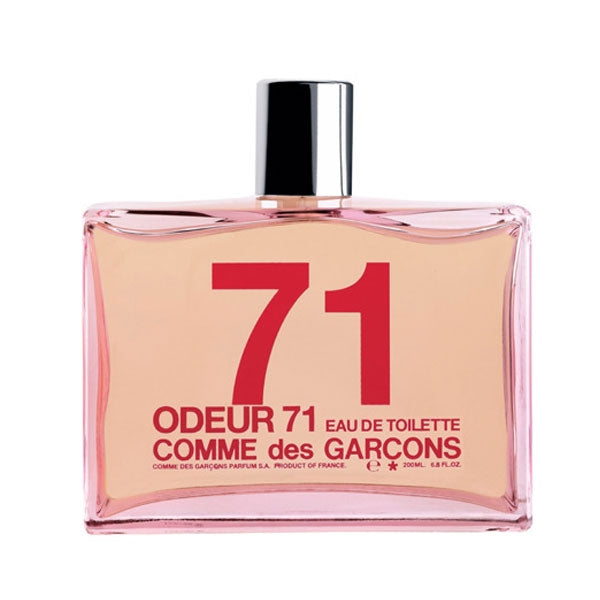 Comme des Garçons - Odeur 71 Eau de Toilette Flakon mit transparentem rosa Glas und roter Typografie