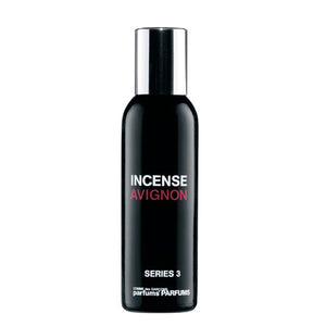 Comme des Garçons - Series 3: Incense - Avignon Parfum in schwarzem Flakon mit silbernem Deckel und rotem Schriftzug
