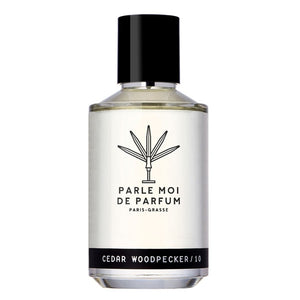 Parle Moi de Parfum - Cedar Woodpecker / 10 klarer Flakon mit schwarzem Verschluss vor weißem Hintergrund