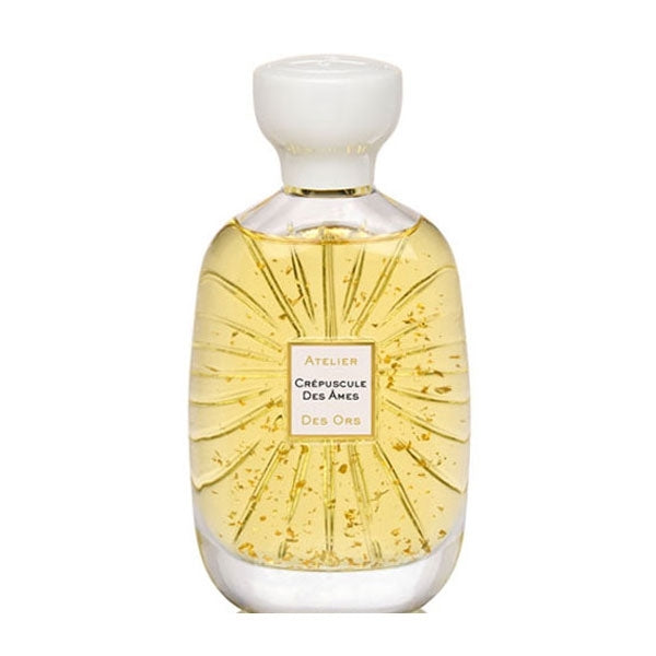 Atelier des Ors - White Collection - Crepuscule des Ames Flakon mit goldener Flüssigkeit und elegantem weißem Verschluss vor hellem Hintergrund