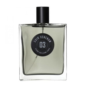 PIerre Guillaume - Cuir Venenum No.3 Parfumflakon mit grünlich-transparentem Inhalt und mattschwarzem Verschluss vor weißem Hintergrund