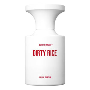 BORNTOSTANDOUT - Dirty Rice Parfumflakon in schlichtem Weiß mit roter Schrift auf weißem Hintergrund