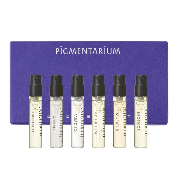 Pigmentarium - Discovery Set mit sechs Duftproben in klaren Sprühfläschchen vor violetter Box angeordnet
