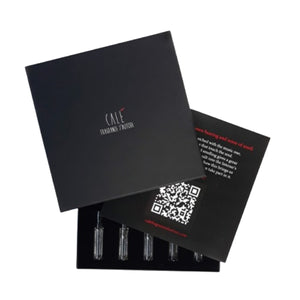 Calé Fragranze d'Autore - Discovery Kit mit neun EDP-Proben und informativem QR-Code in schwarzer Box