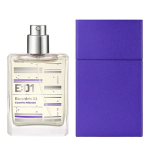Escentric Molecules - Escentric 01 - Travel Spray in klarem Flakon mit modernem Design und violettem Schutzcase aus Metall