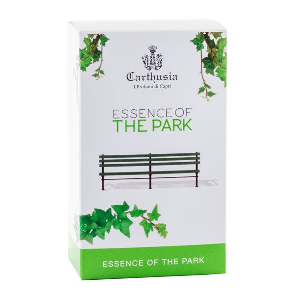 Carthusia - Essence of the Park Verpackung mit grünen Blättern und Parkbank-Motiv auf weißem Hintergrund