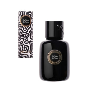Sabé Masson - Eu Vent de Vous - La Rencontre Parfumflasche in schwarzem Design mit abstrakter Verpackung auf weißem Hintergrund