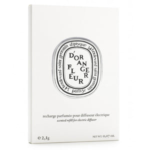 Diptyque - Fleur d'Oranger / Orangenblüte - Capsule in minimalistisch weißer Verpackung mit elegantem schwarz-weißem Logo